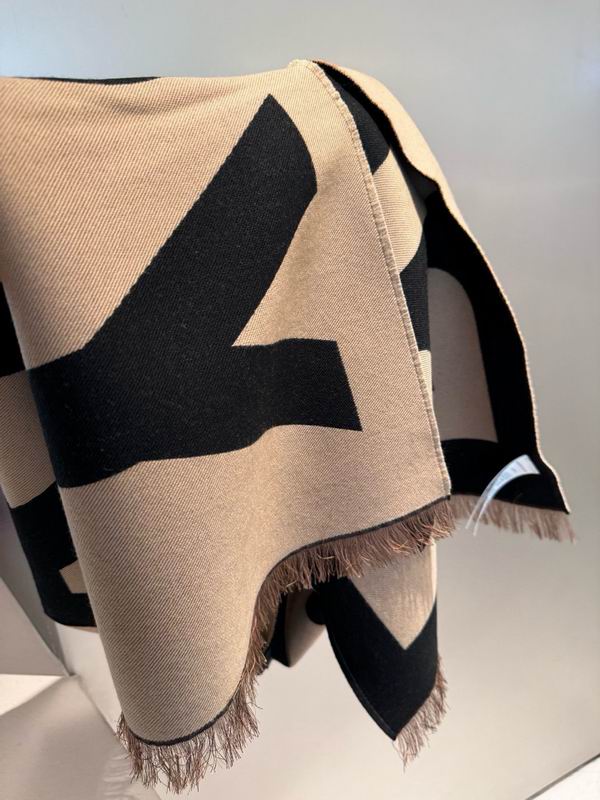 Burberry Scarf 36X180cm  E40 (27)