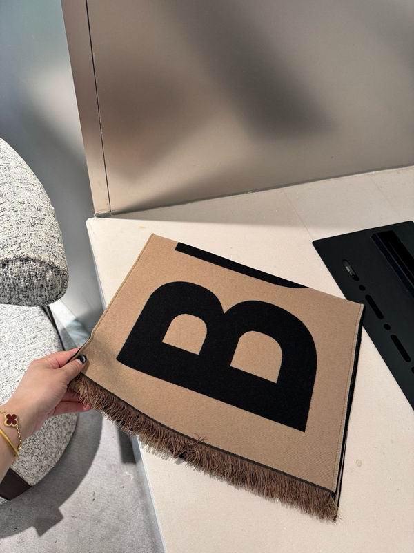 Burberry Scarf 36X180cm  E40 (28)