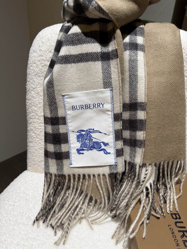 Burberry Scarf 50X210cm E40 (7)