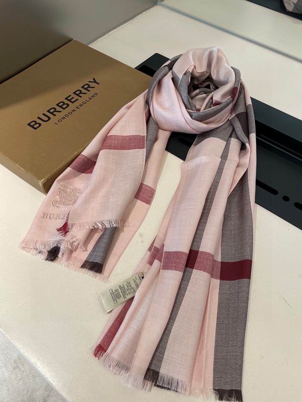 Burberry Scarf 70X200cm E87 (11)
