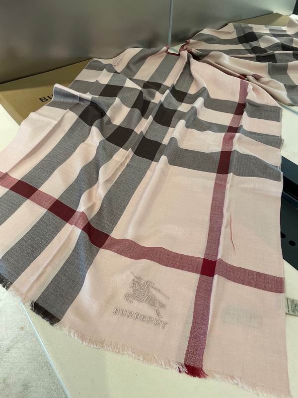 Burberry Scarf 70X200cm E87 (13)