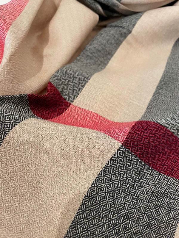 Burberry Scarf 70X200cm E87 (19)