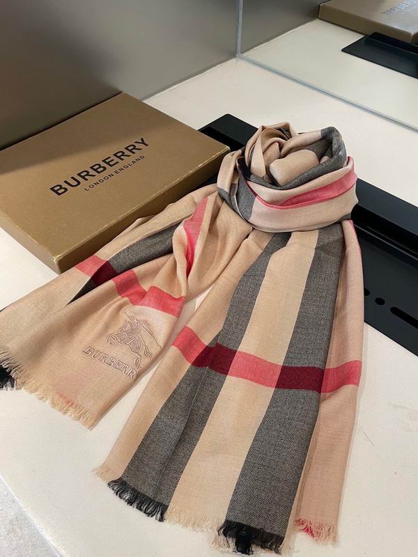 Burberry Scarf 70X200cm E87 (20)