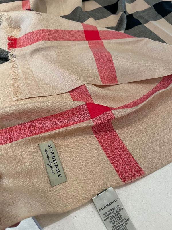 Burberry Scarf 70X200cm E87 (21)