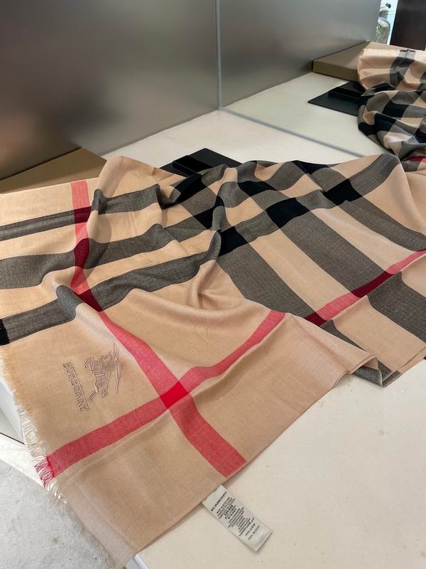 Burberry Scarf 70X200cm E87 (22)