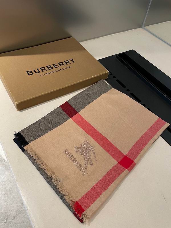 Burberry Scarf 70X200cm E87 (23)