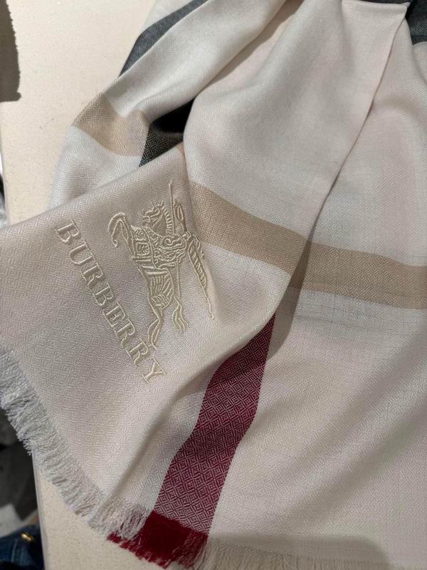 Burberry Scarf 70X200cm E87 (3)