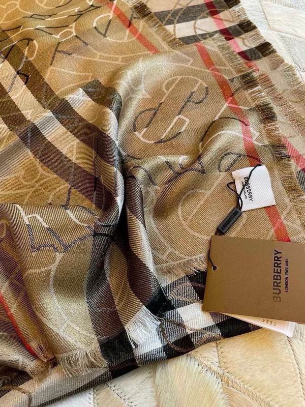 Burberry Scarf 70X220cm E13 (3)
