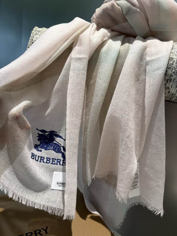 Burberry Scarf 80X200cm E14 (1)