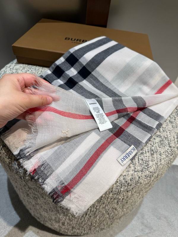 Burberry Scarf 80X200cm E17 (24)