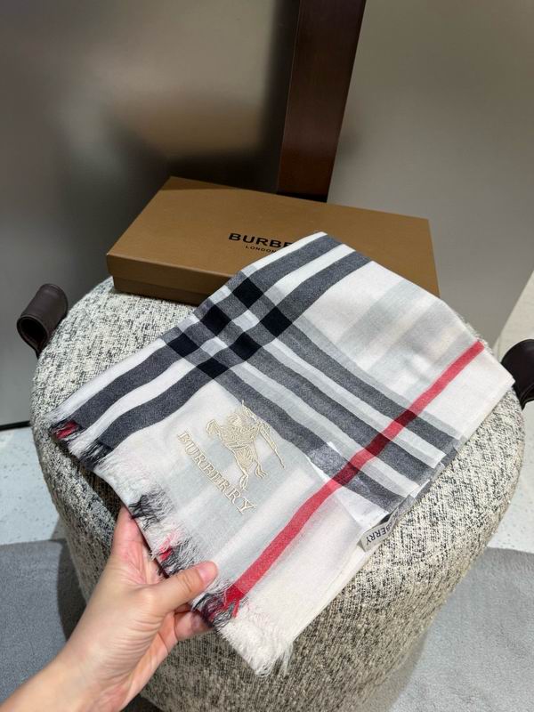 Burberry Scarf 80X200cm E17 (25)