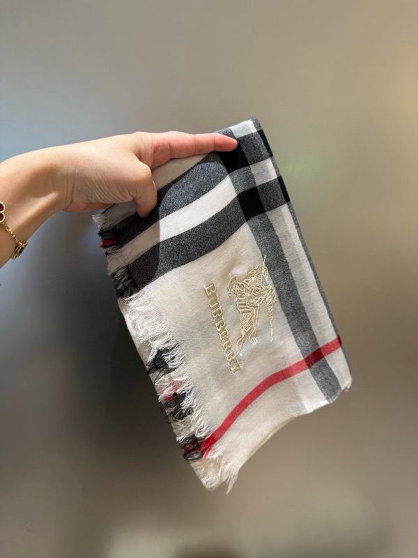 Burberry Scarf 80X200cm E17 (26)