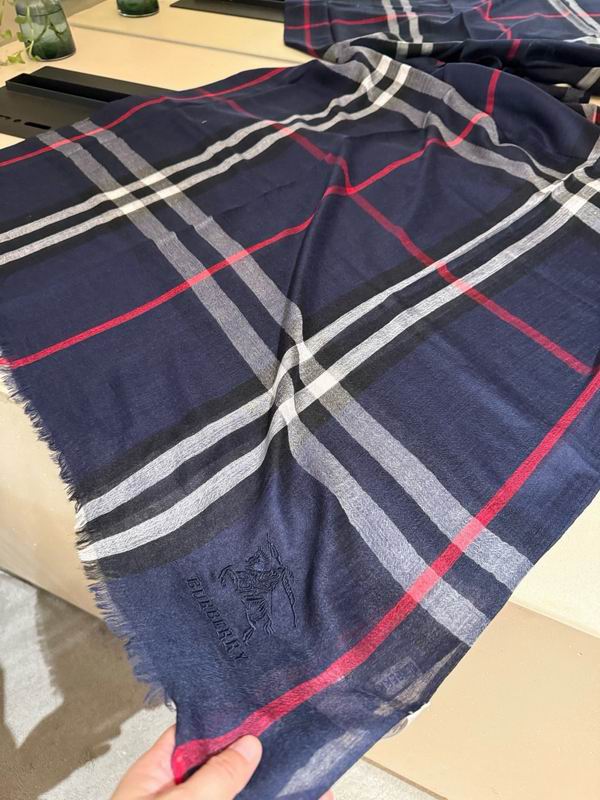 Burberry Scarf 80X200cm E17 (32)