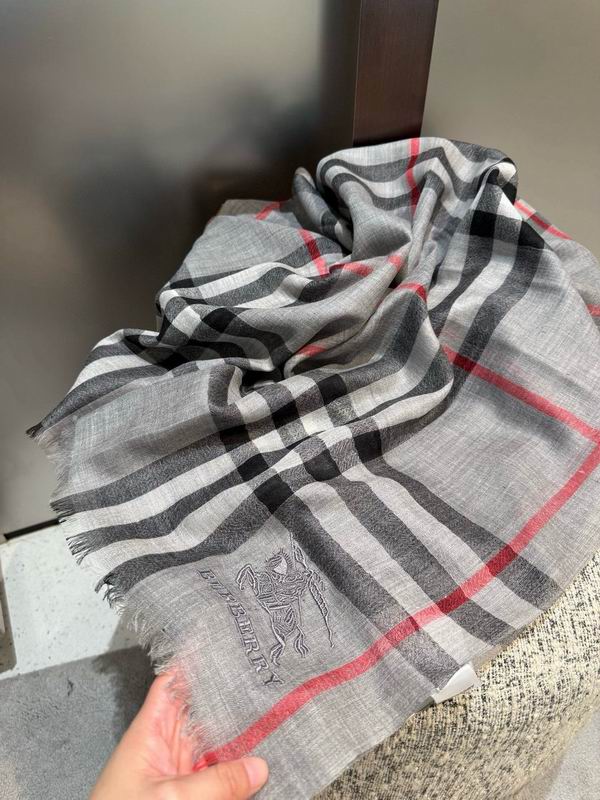 Burberry Scarf 80X200cm E17 (42)