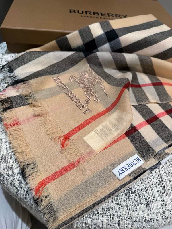 Burberry Scarf 80X200cm E17 (6)