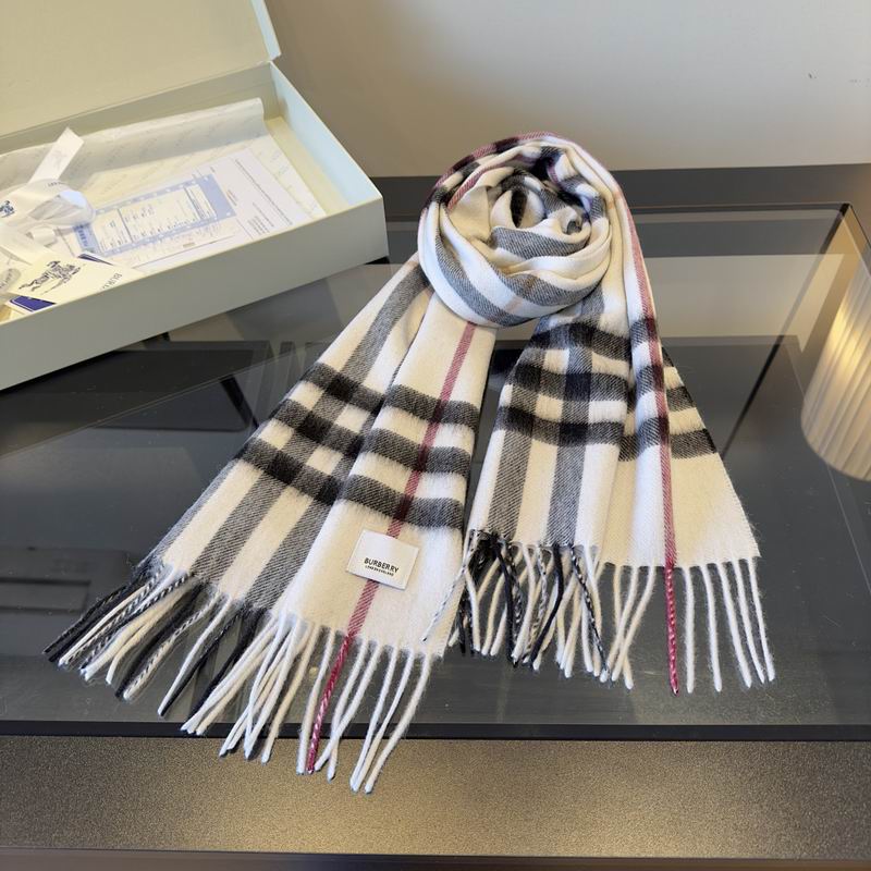 Burberry Scarf hm (2)
