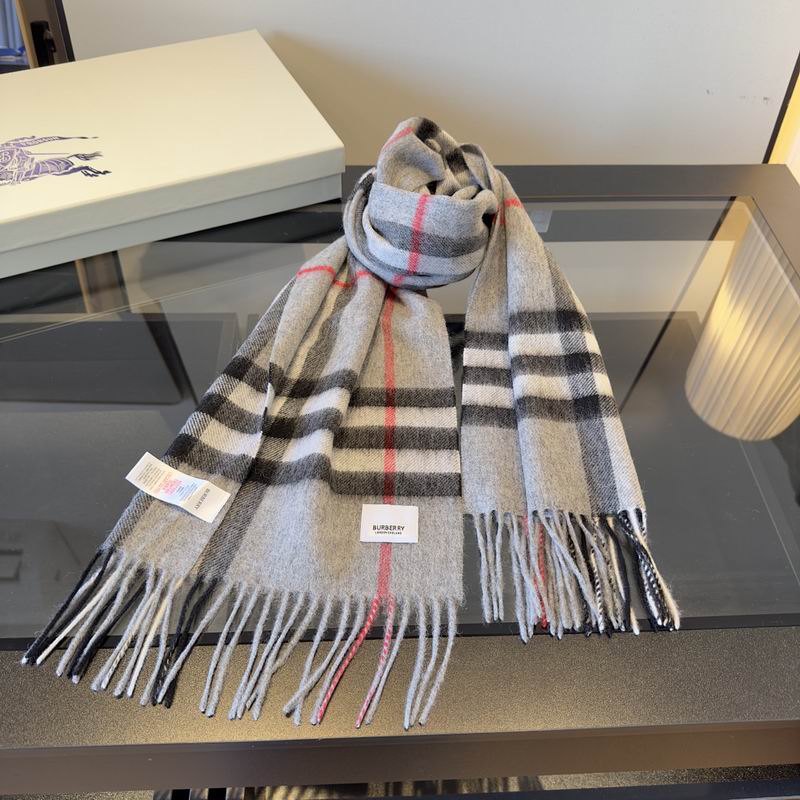 Burberry Scarf hm (5)