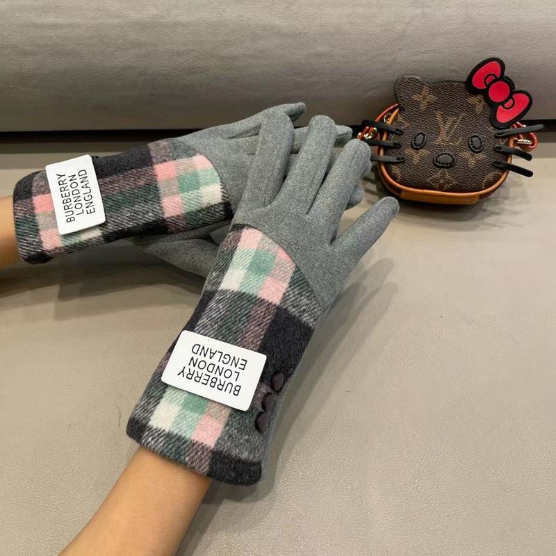 Burberry gloves 33 (13)
