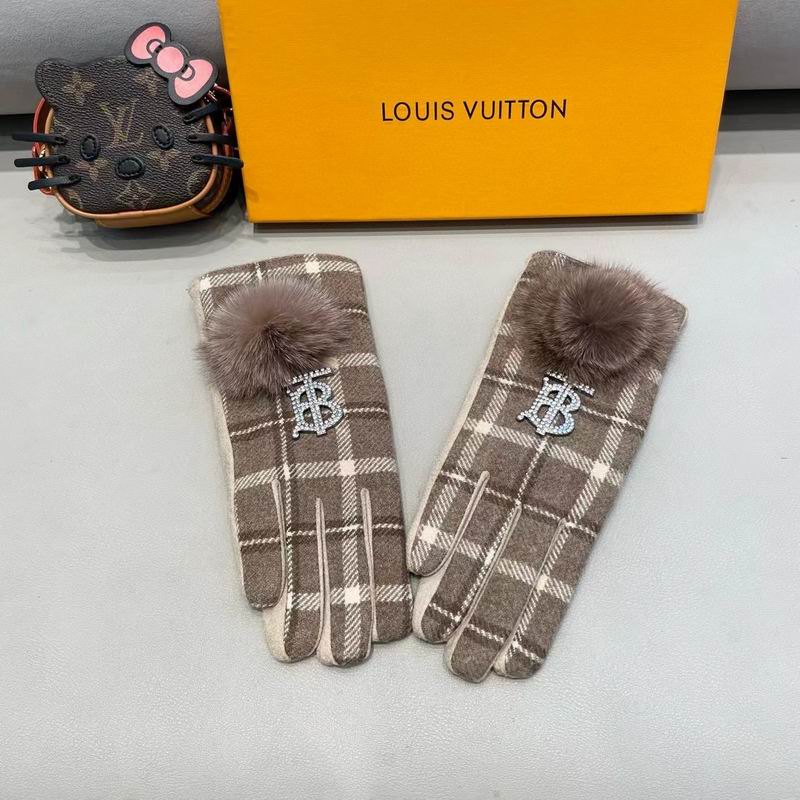 Burberry gloves 34 (18)
