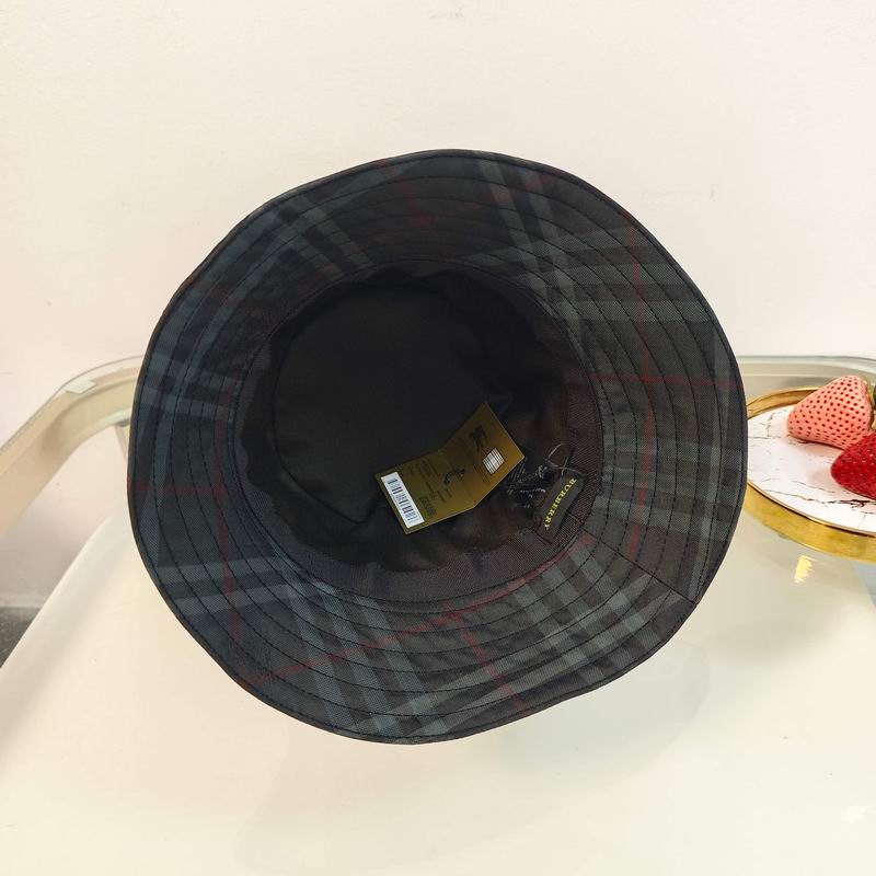 Burberry hat dx (19)