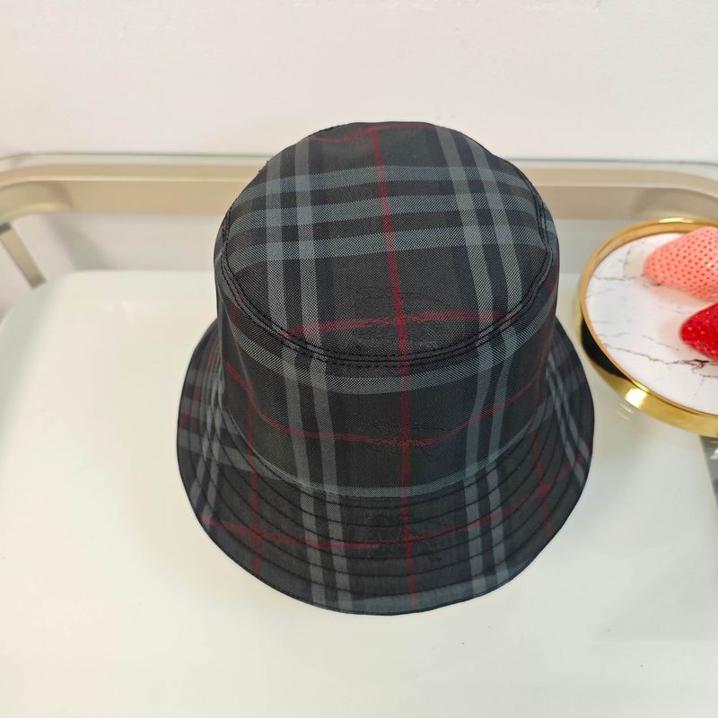 Burberry hat dx (22)