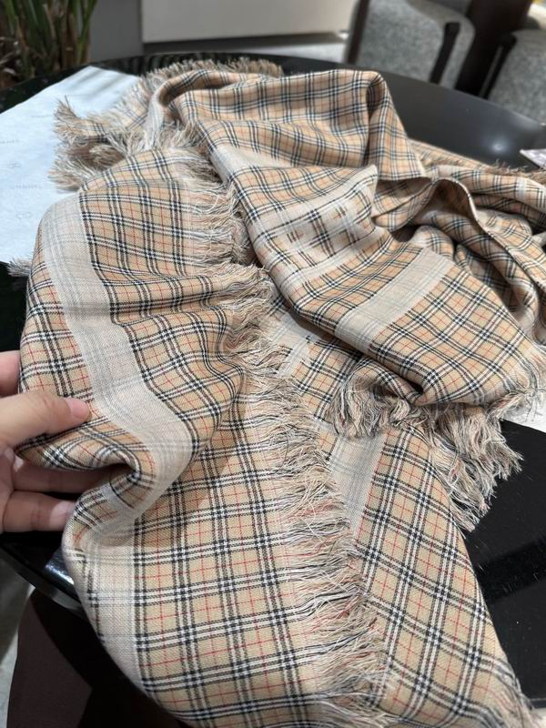 Burberry scarf 130X130cm E09 (2)