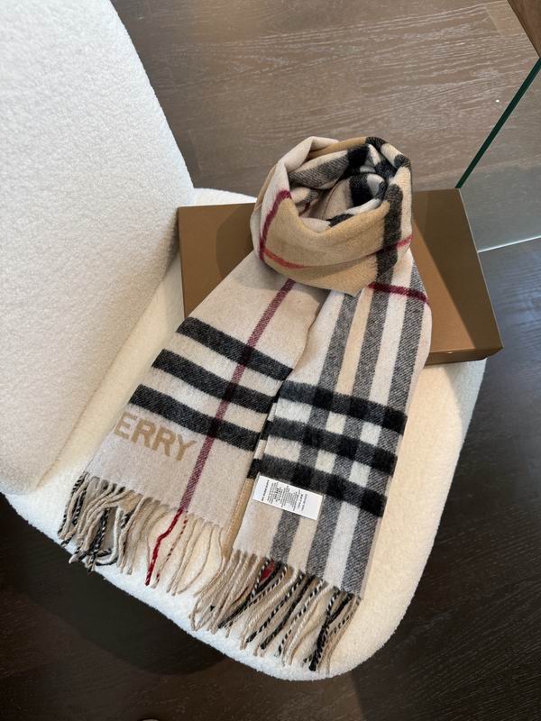 Burberry scarf 168X30cm E42 (10)