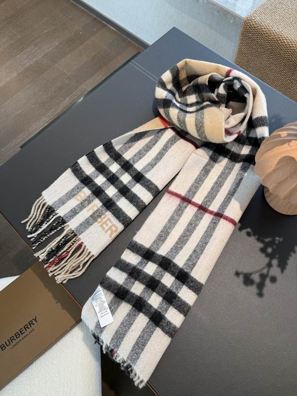 Burberry scarf 168X30cm E42 (9)