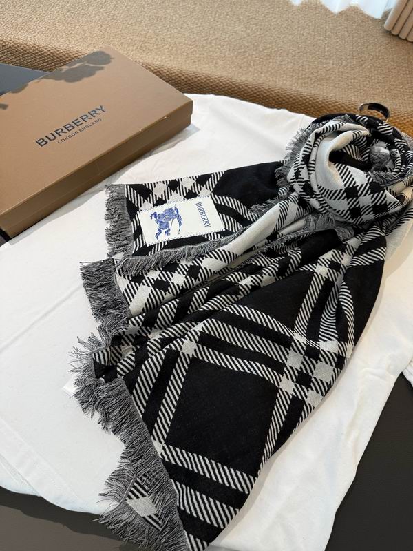 Burberry scarf 200X65cm 70%羊毛30%真丝 E37 (23)