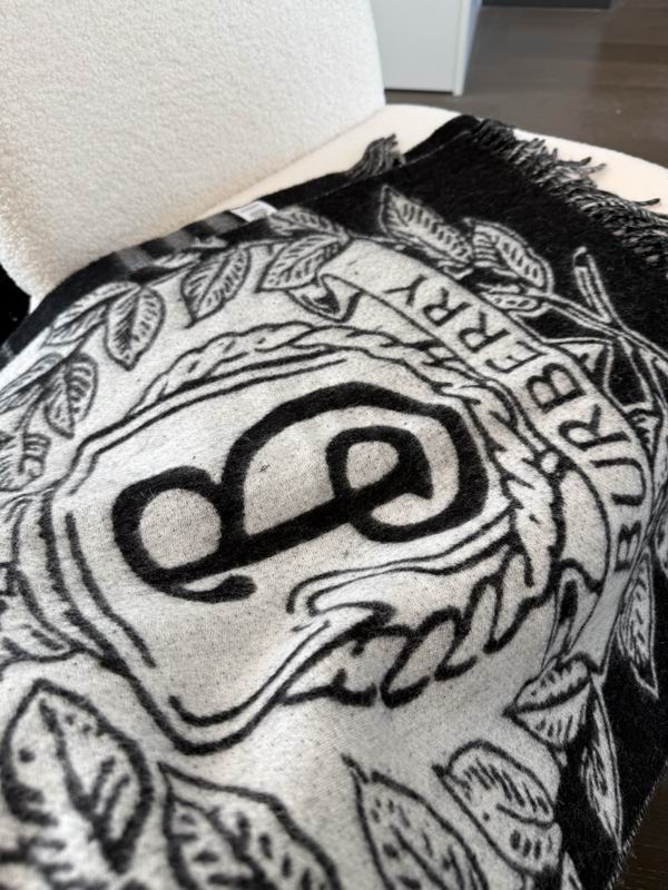 Burberry scarf 230X50cm 100%羊绒 E54 (1)