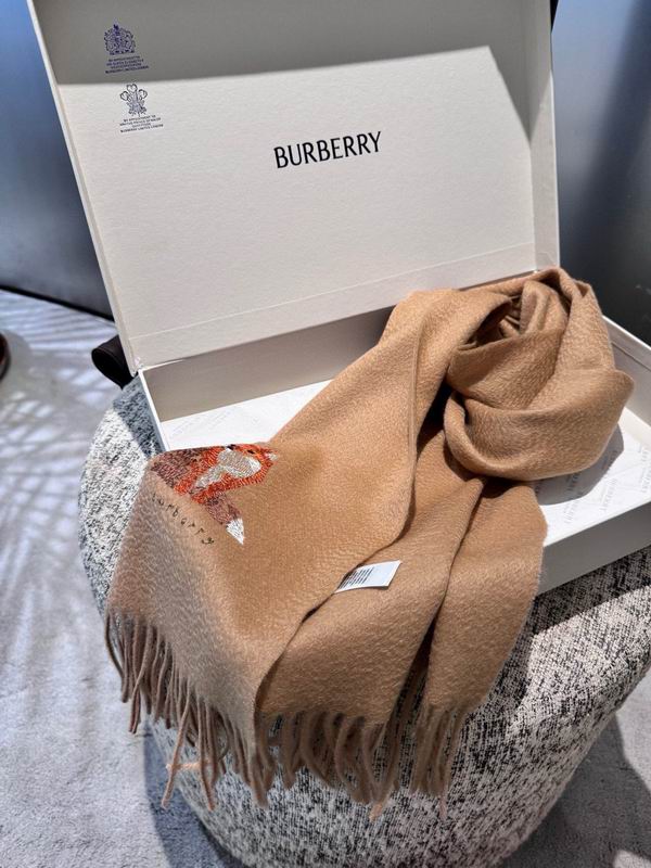 Burberry scarf 30X180cm 100%羊绒 E25 (1)