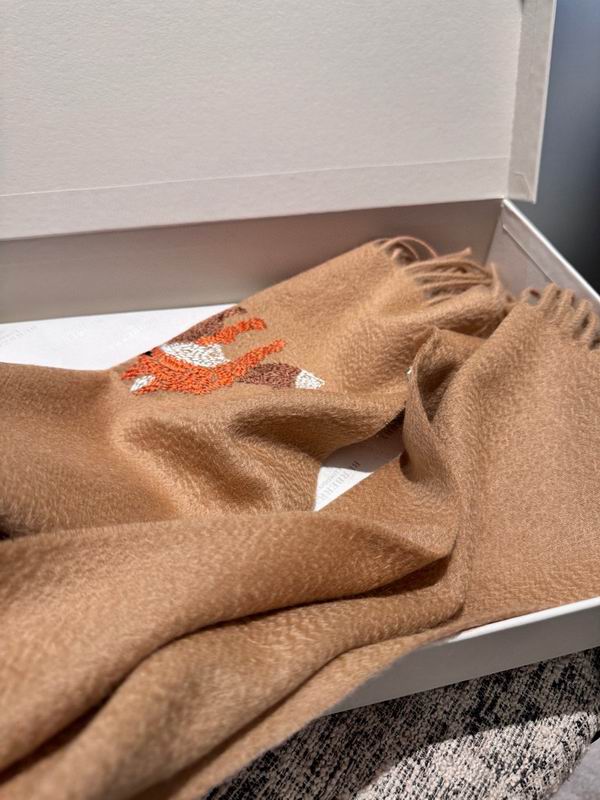 Burberry scarf 30X180cm 100%羊绒 E25 (2)