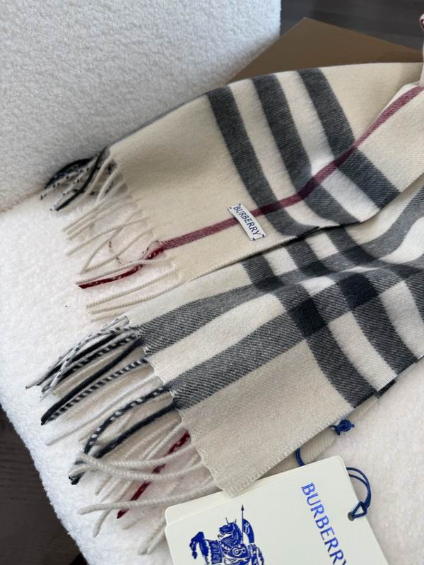 Burberry scarf 30X180cm E13 (39)