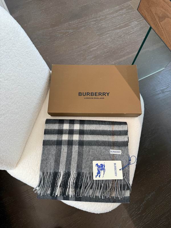 Burberry scarf 30X180cm E13 (71)