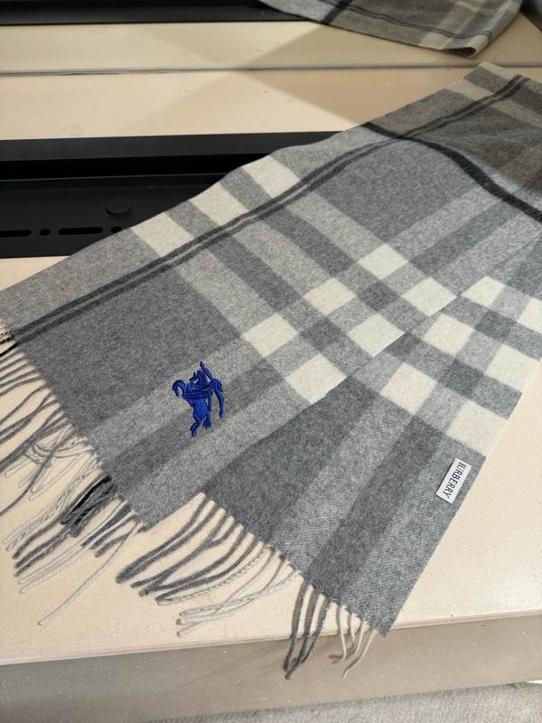 Burberry scarf 30X180cm E50 (34)
