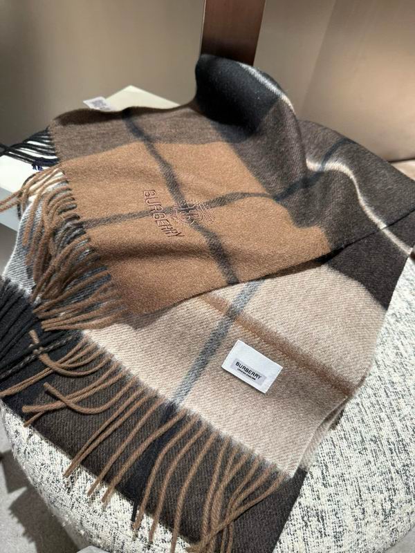 Burberry scarf 30X180cm E50 (5)