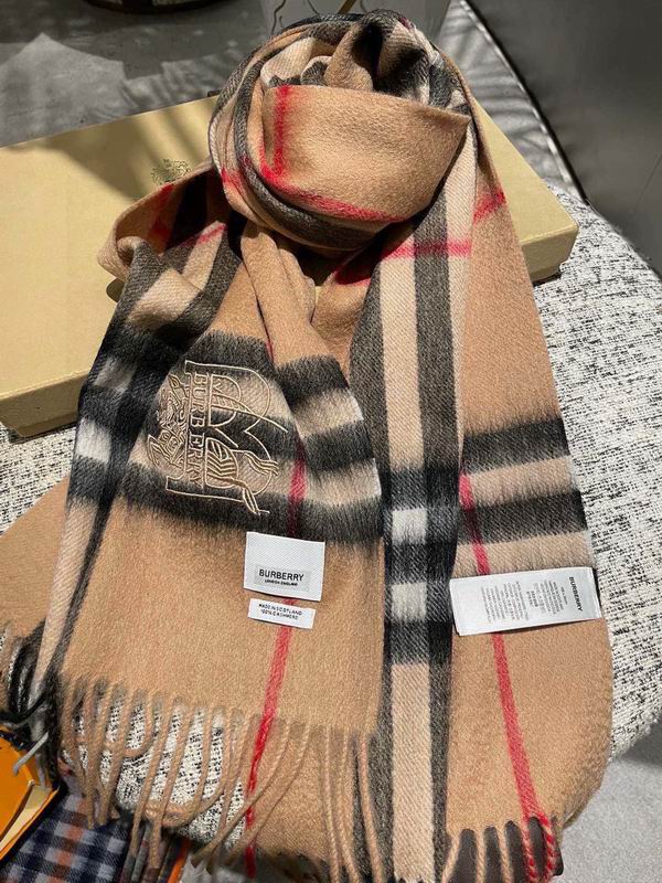 Burberry scarf 35X180cm E45 (35)