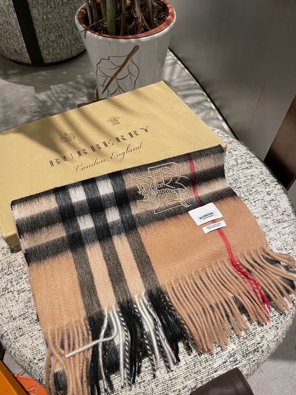 Burberry scarf 35X180cm E45 (40)