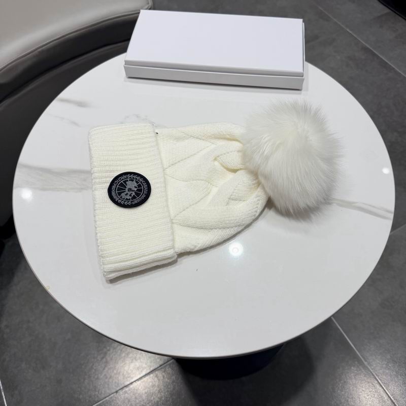 Canada Goose Hat (6704)