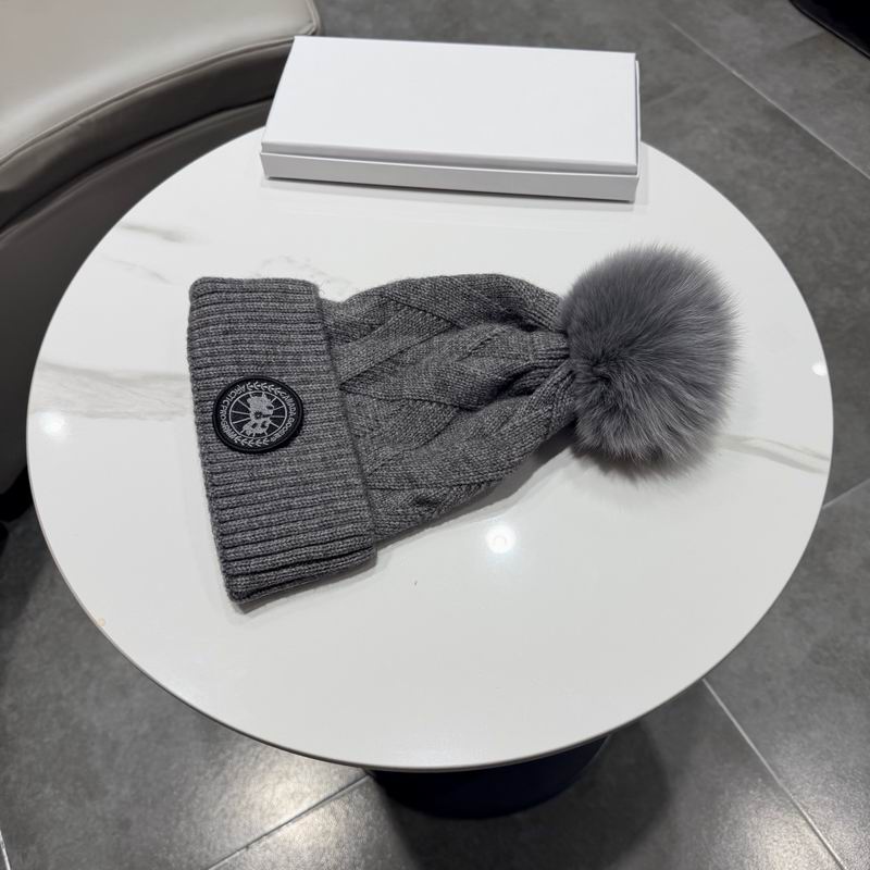 Canada Goose Hat (6713)