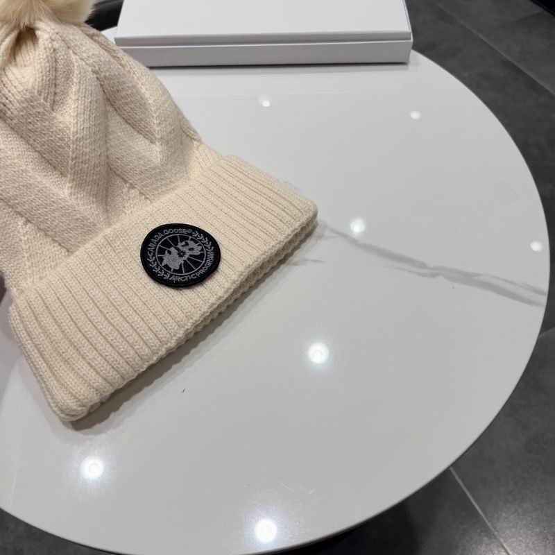 Canada Goose Hat (6734)