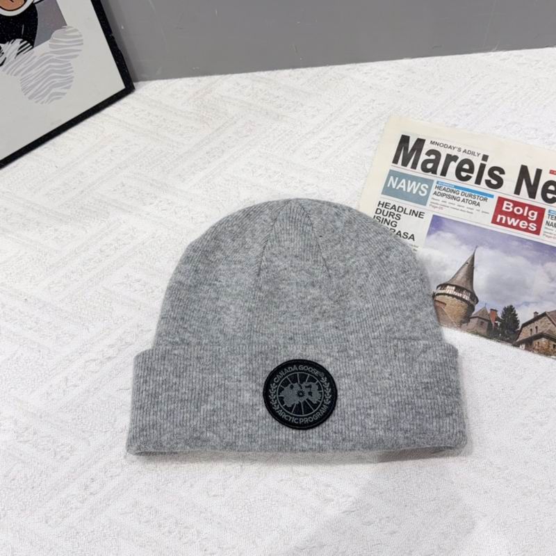 Canada Goose hat (2454)