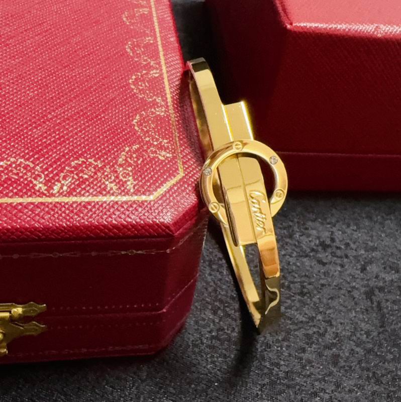 Cartier bracelet 10yxx09 (2)