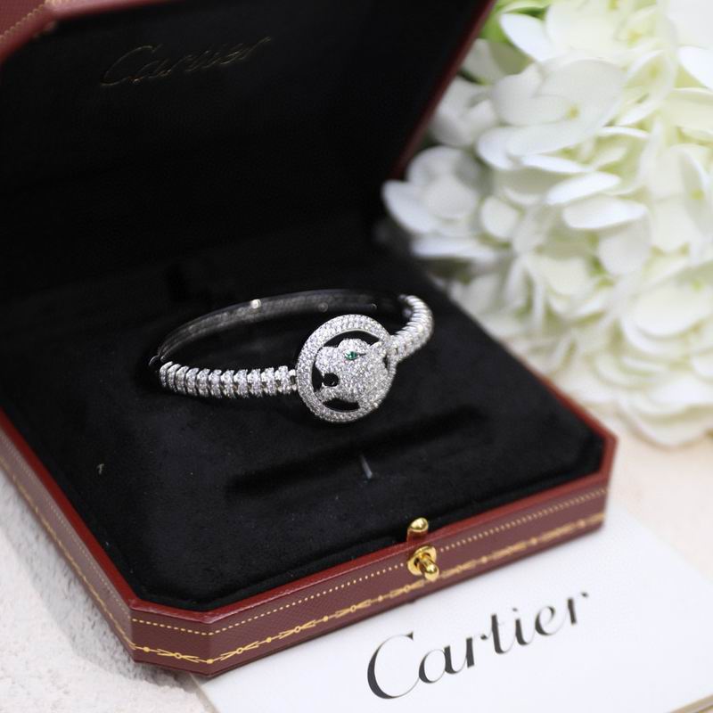 Cartier bracelet 10yxx20 (2)