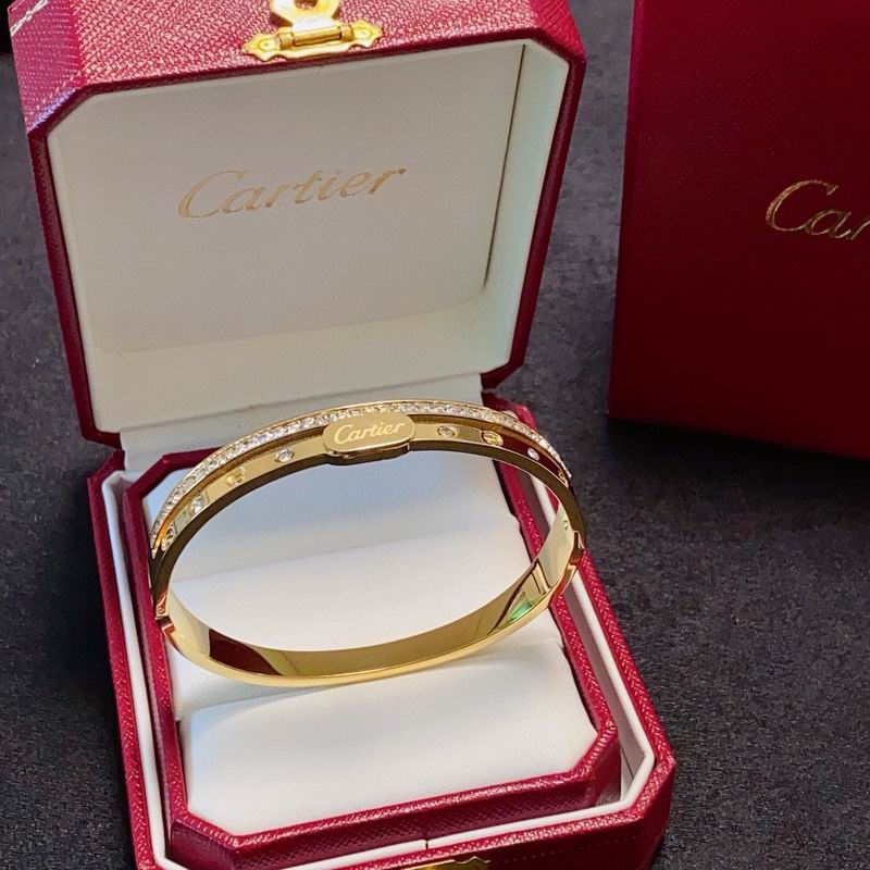 Cartier bracelet 11yxx29 (4)