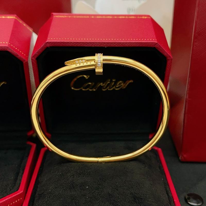 Cartier bracelet 11yxx39 (14)