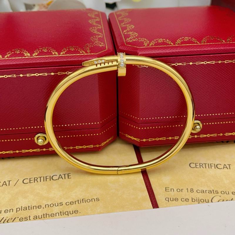 Cartier bracelet 11yxx39 (15)