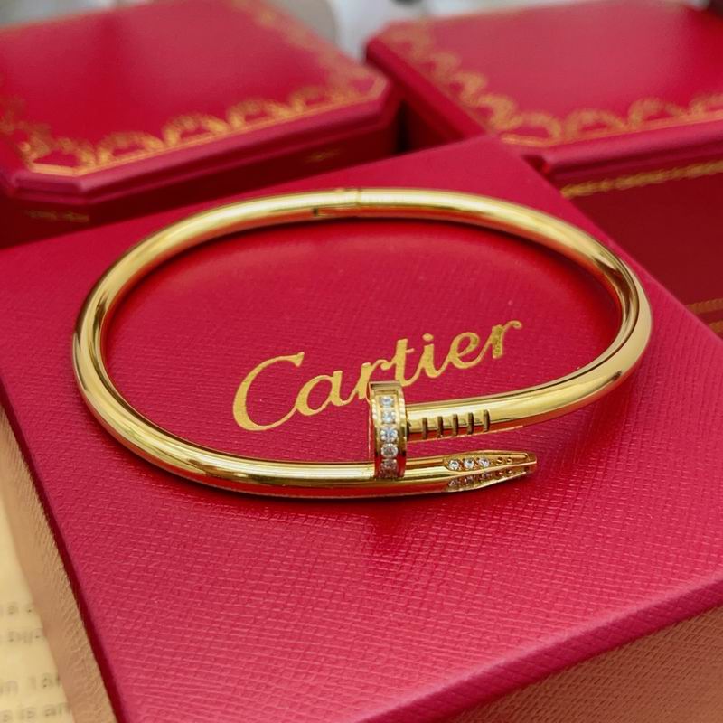 Cartier bracelet 11yxx39 (16)