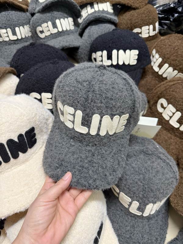 Celine Cap dx (1240)