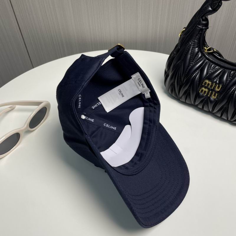 Celine Cap dx (691)